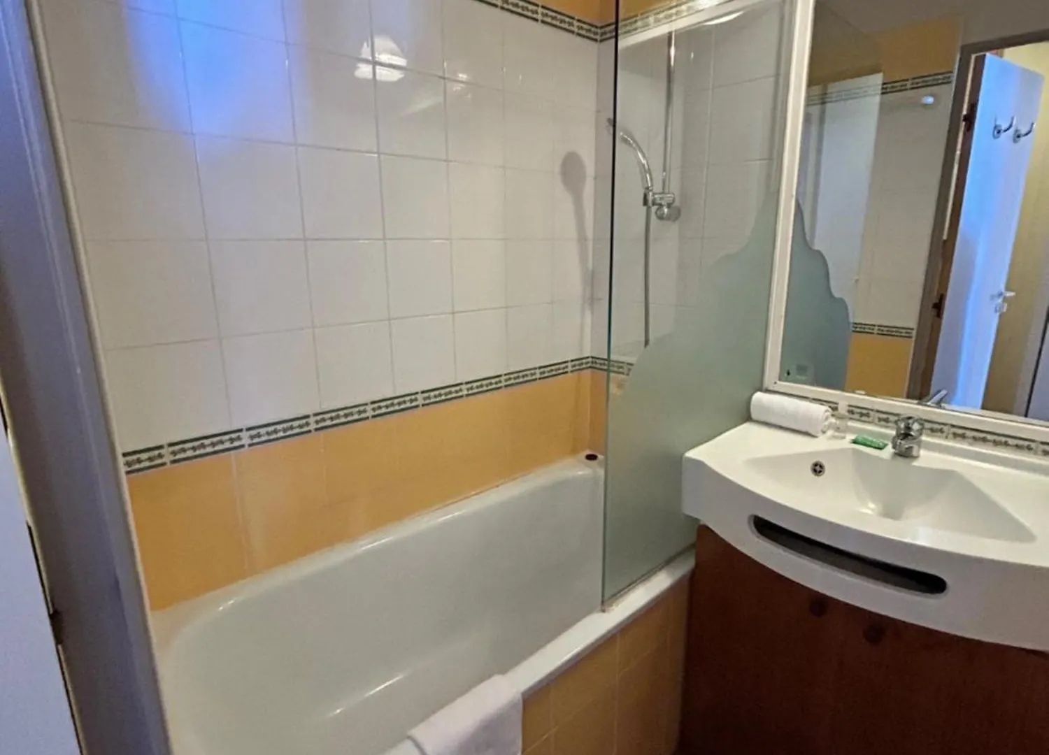Deux Pieces Chaleureux Vue Imprenable Residence Datcha Au Pied Des Pistes 아보리아 0*,